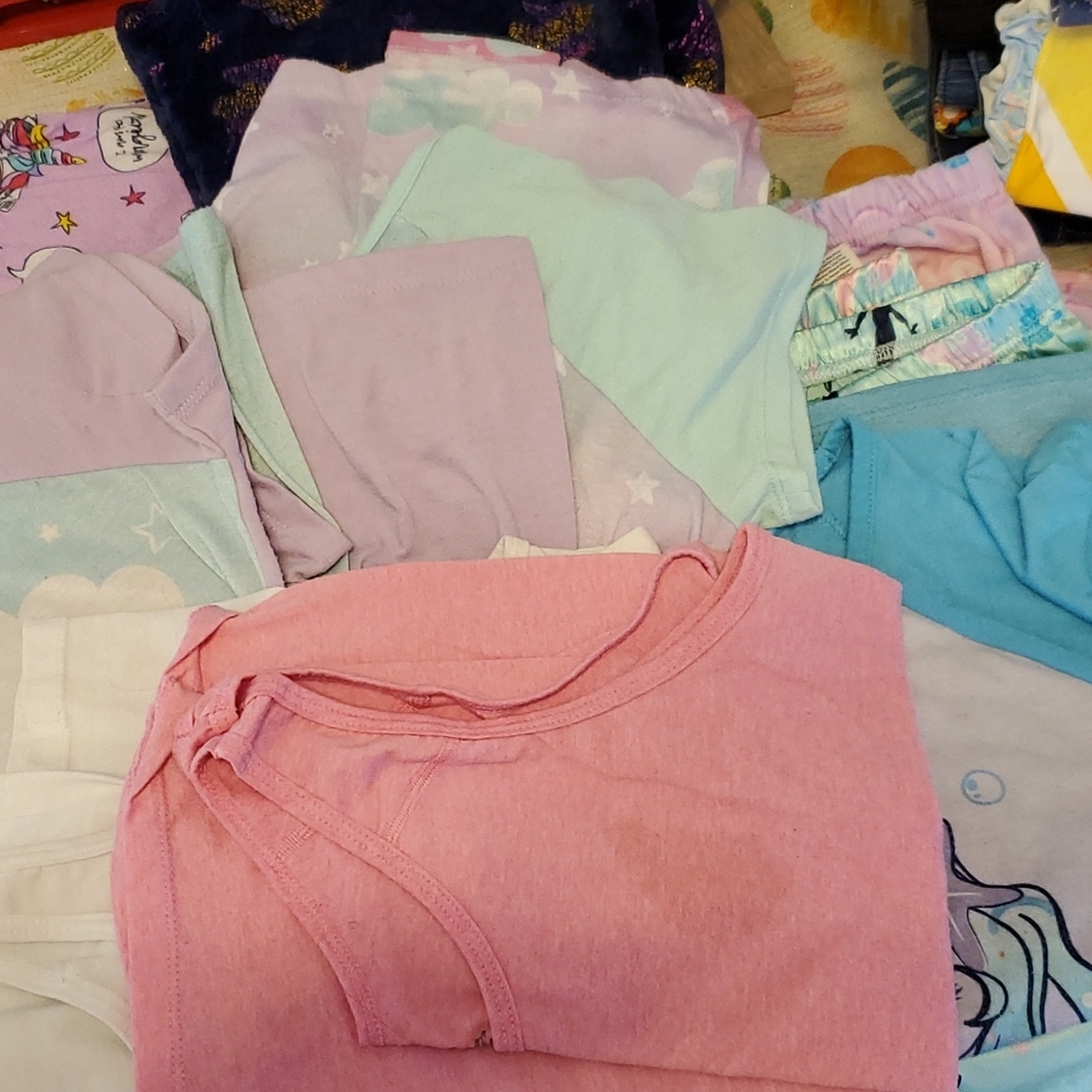 Lot 9 pieces pajamas girls size 14-16 plus